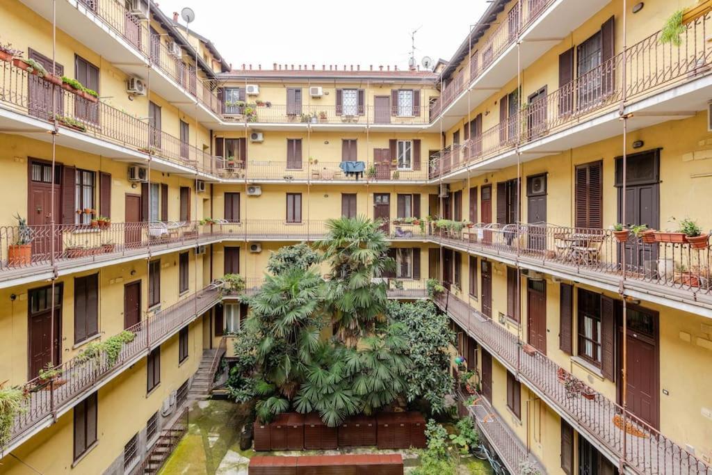 Apartament Wi-Fi - Garibaldi - Isola Mediolan Zewnętrze zdjęcie